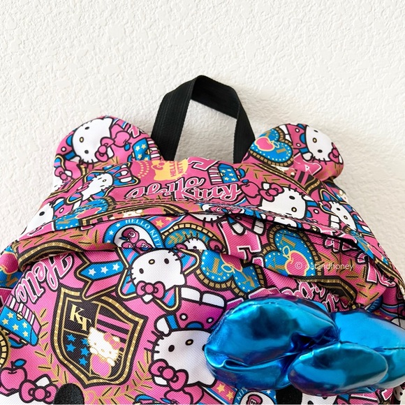 Sanrio Hello Kitty Bow Backpack - Picture 3 of 9